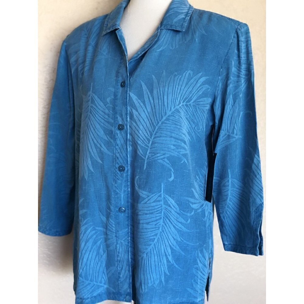 Nancy Bolen Womens Textured Blue Silk Button Down shirt Size M - Picture 6 of 12